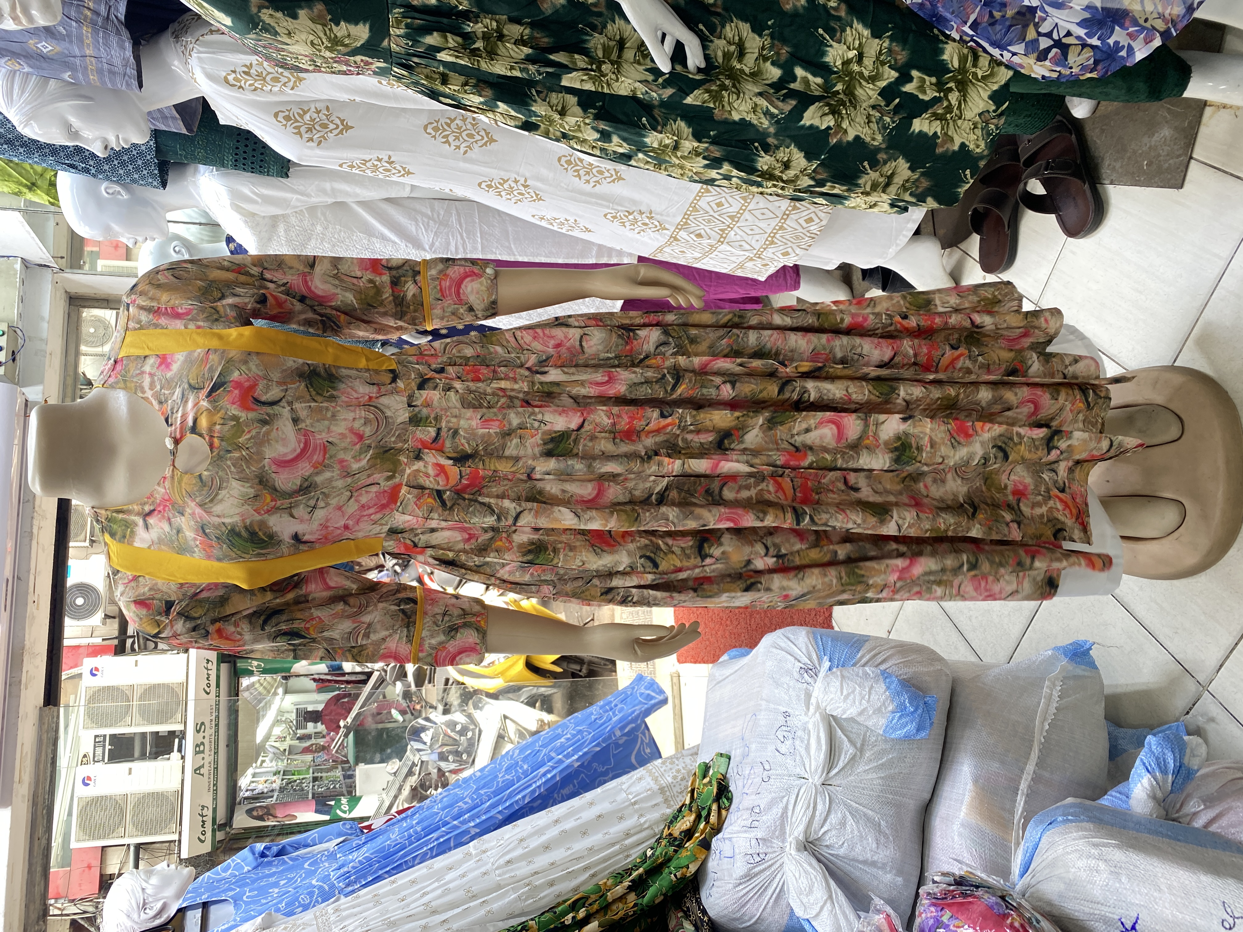 Style 1490 image 10